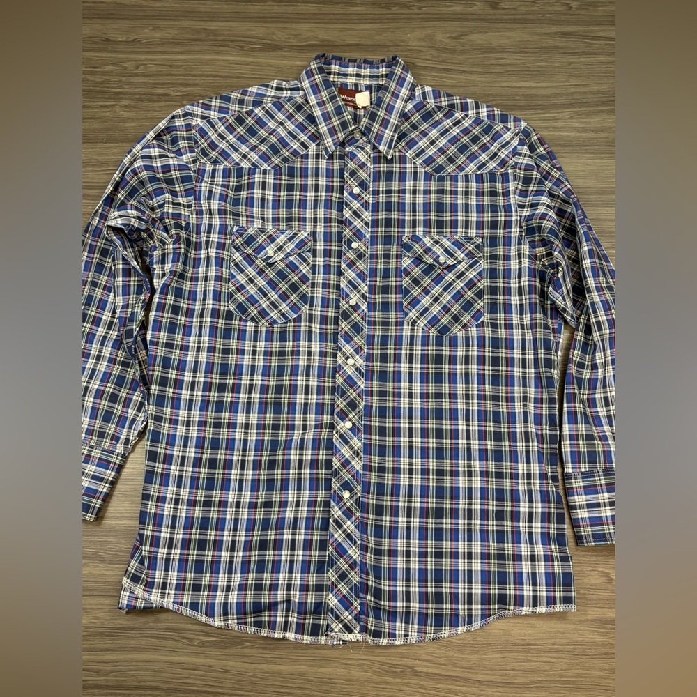 Vtg Wrangler Pearl Snap Blue Plaid Button Down - no size tag see measurements